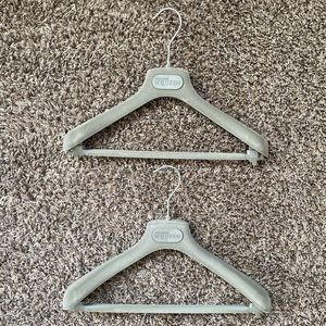 Alexander McQueen🔸Velvet Hanger 2 sets🔸2007 AW